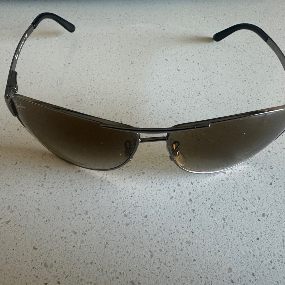 Ray-Ban Silver Aviator Sunglasses